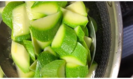 鲜角瓜怎么吃,探索美味与营养的完美结合