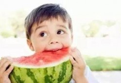 不见当年吃瓜童