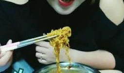 吃瓜界王美丽视频,揭秘娱乐圈幕后真相