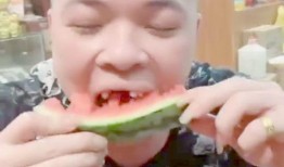 吃瓜艺术版,揭秘吃瓜艺术的魅力与趣味