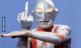 奥特曼感人吃瓜视频,温情与幽默交织的宇宙守护者