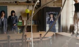 神仙打架吃瓜看戏