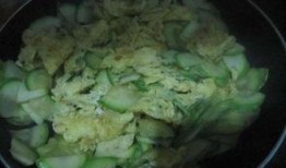 水煮角瓜怎么吃,家常美味，简单易学的健康食谱