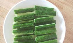 烧烤城吃瓜,烧烤城里的夏日吃瓜盛宴