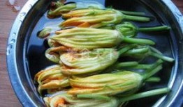 瓜花炸吃,传统美食新演绎