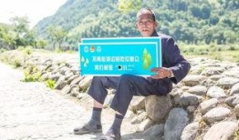 楼下河边吃瓜群众