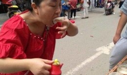 大妈吃瓜卖货视频大全,趣味横生视频大全